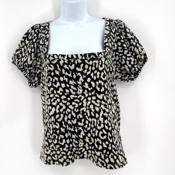 Free People No Type Tee Black & White Leopard Peasant Blouse Size M‎ - Picture 1 of 7